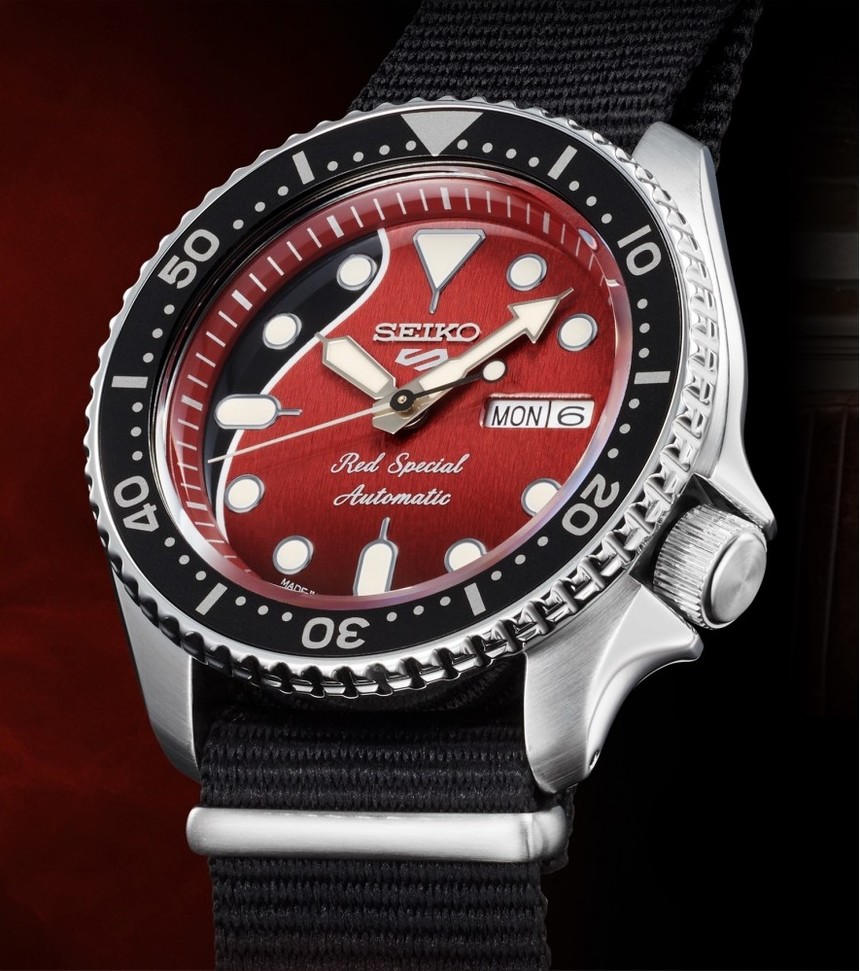 Limitované Seiko 5 Sports Brian May Red Special