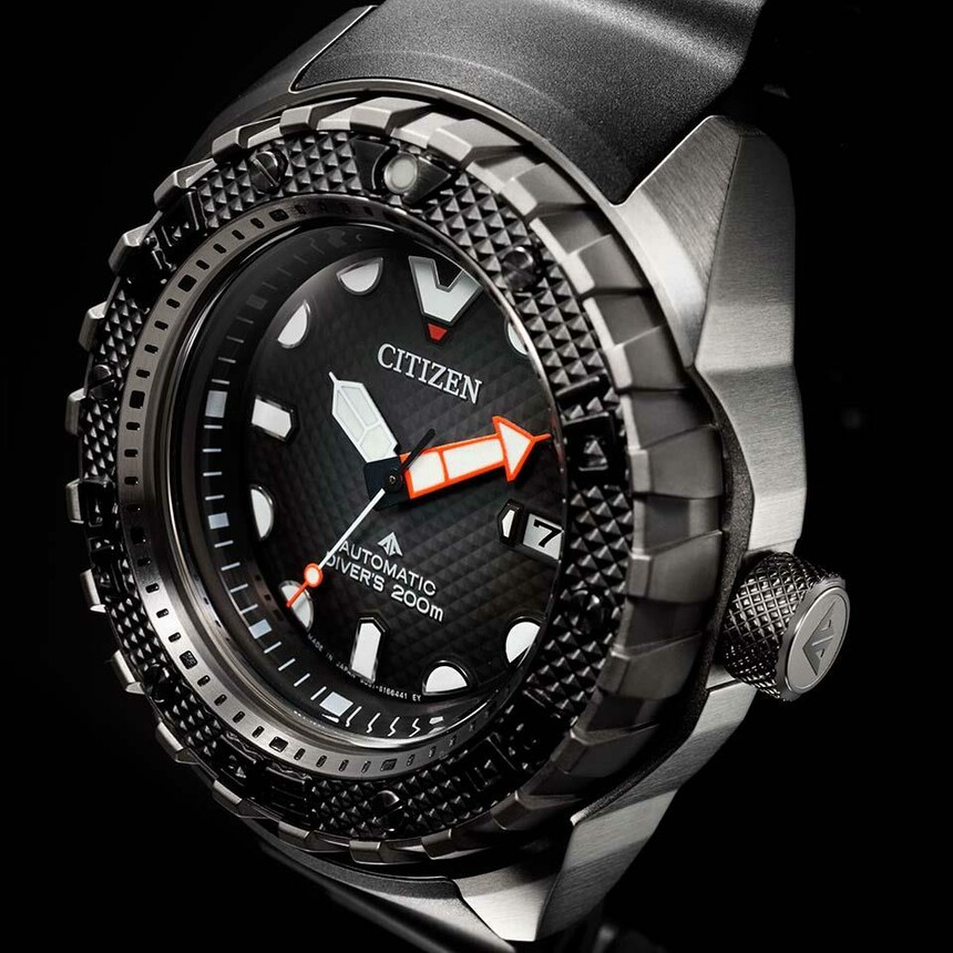 Antimagnetické potápěčské Citizen Promaster Diver NB6004-08E.