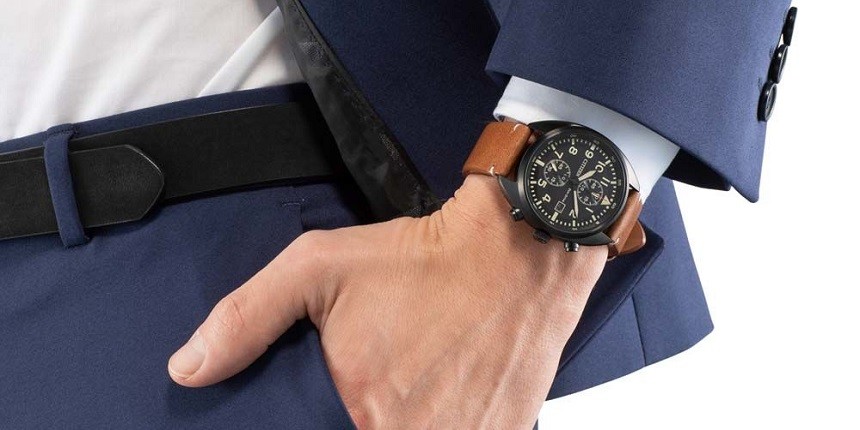 Citizen CA704 